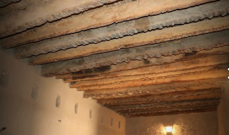 كان مقرًا للحكم: حصن أدم.. معلم تاريخي ومزار سياحي