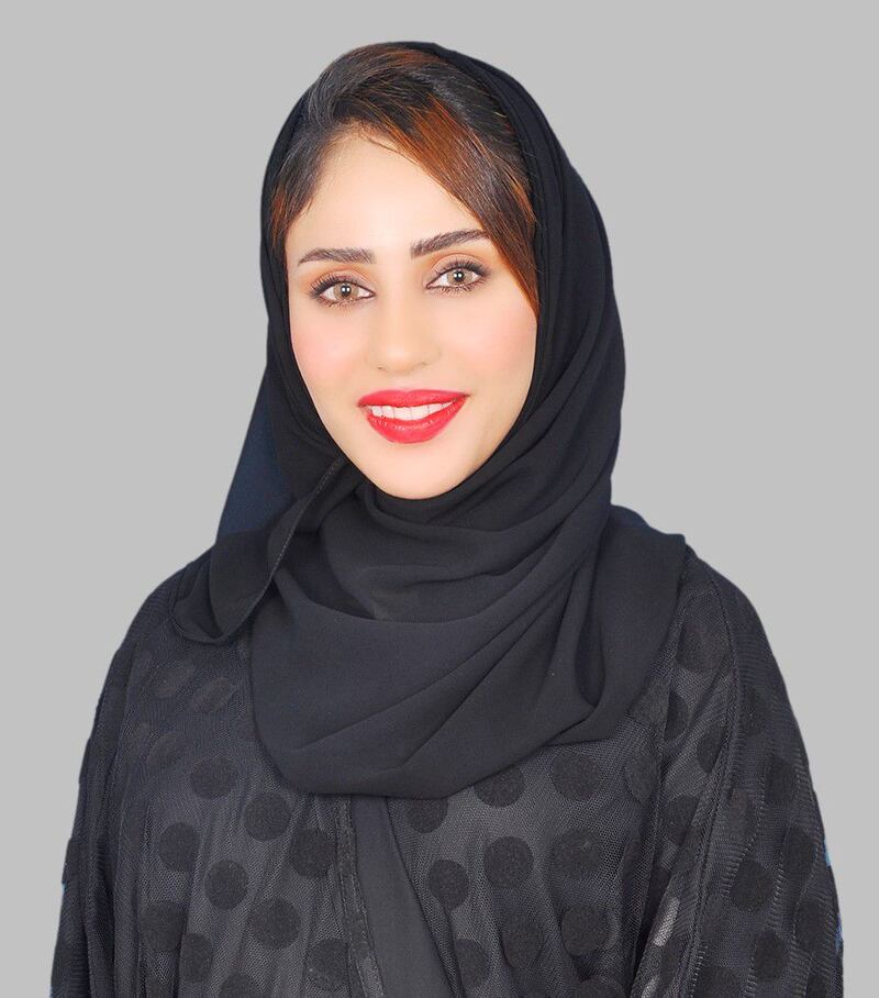 بنك مسقط..مسيرة رائدة في تمكين المرأة العمانية وتعزيز دورها في القطاع المصرفي وخدمة المجتمع