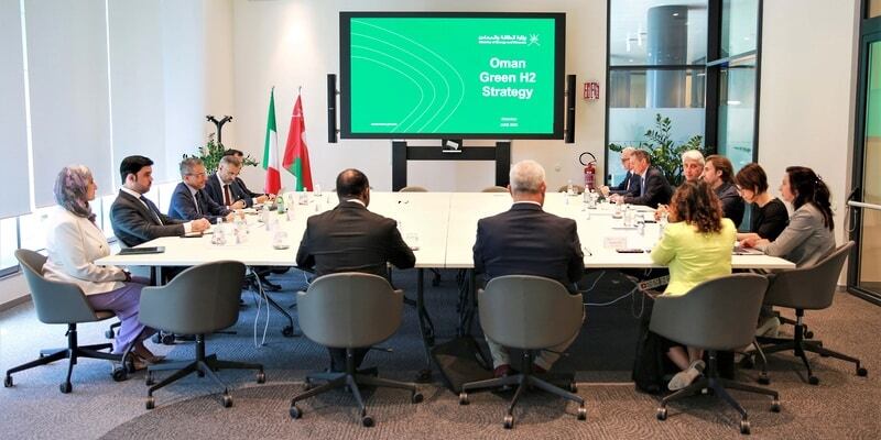 في إيطاليا: الترويج لفرص استثمارية عمانية