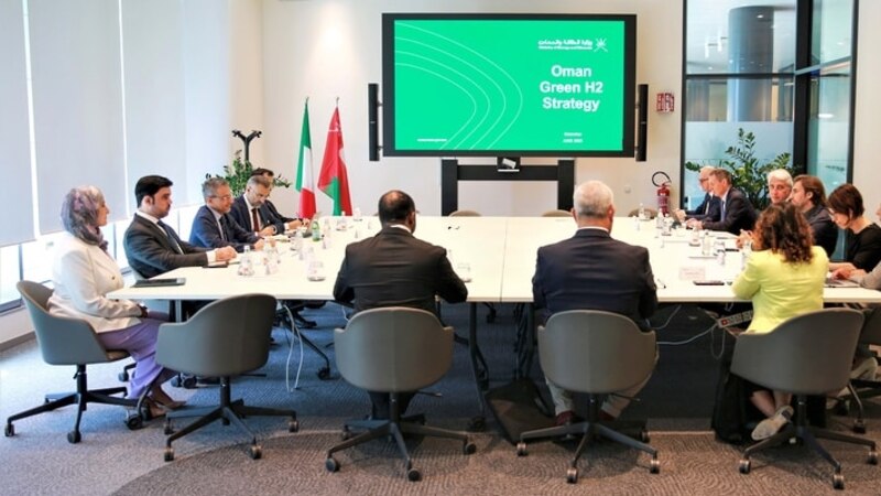في إيطاليا: الترويج لفرص استثمارية عمانية