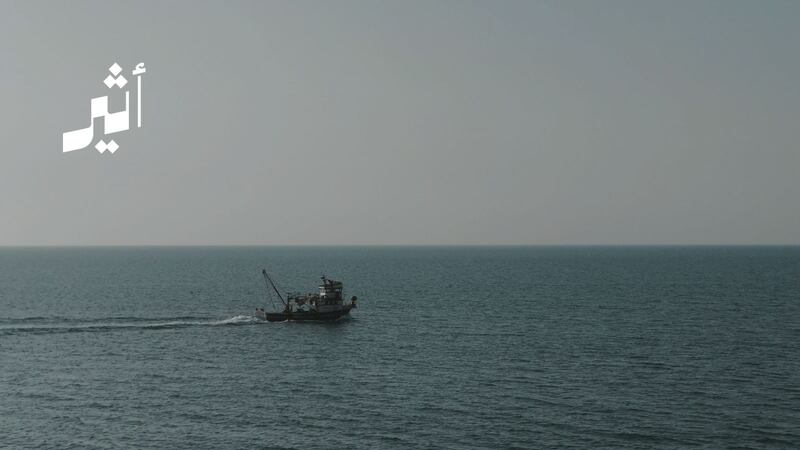 اشتراطات تخص السفن الأجنبية في البحر الإقليمي العُماني، وتحديد غرامات على المُخالِفين  