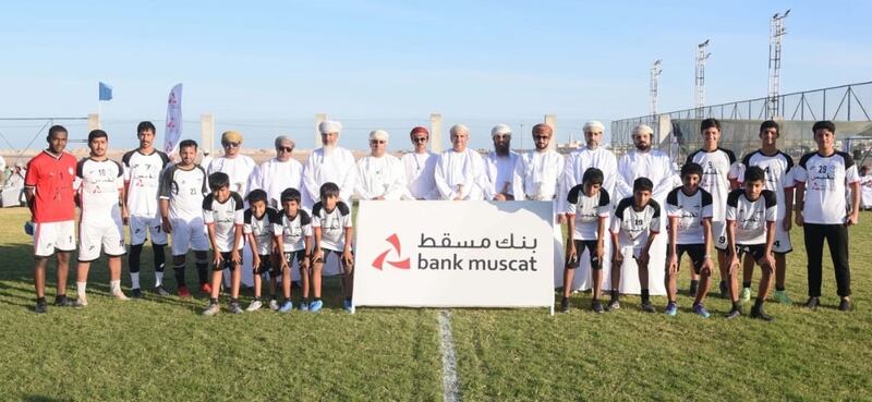 بنك مسقط يحتفل بافتتاح مشروع فريق القبس بولاية جعلان بني بو علي ضمن برنامج “الملاعب الخضراء”