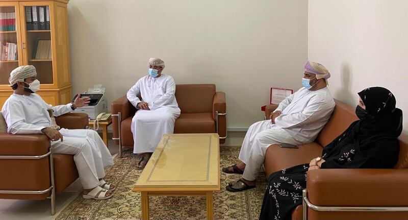 بحث إمكانية إنشاء نافذة تسويقية إلكترونية لأسر الضمان والأسر المنتجة