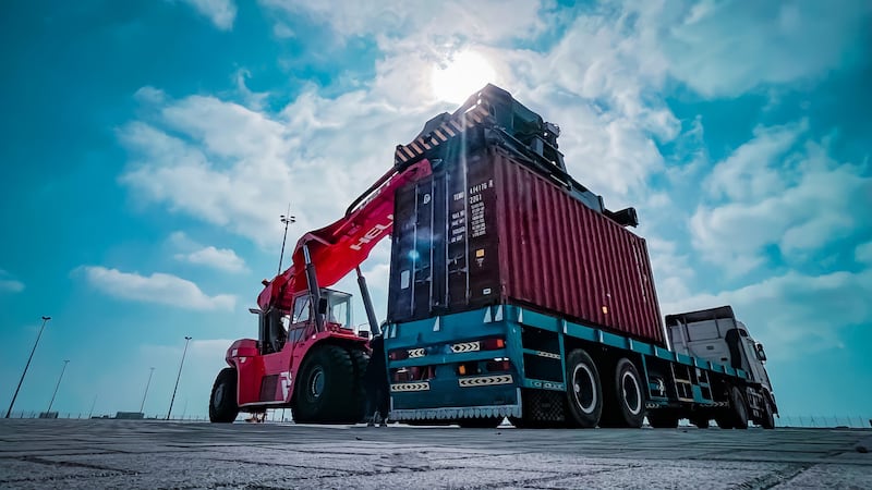 الاقتصاد العماني يتحسن