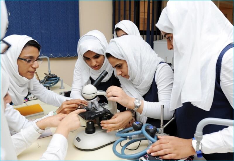 د.رجب العويسي يكتب: هل يحتاج التعليم لتشريعات قادمة تضبط مساره وتوجه بوصلة عمله؟