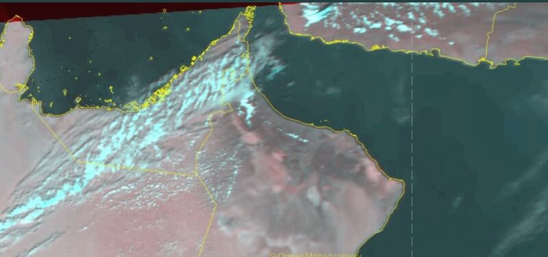 الأرصاد توضح حول تأثيرات الأخدود الجوي