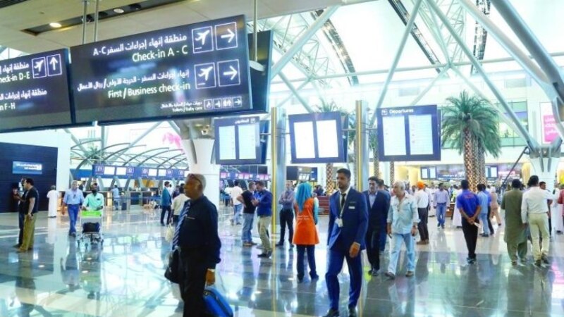 تمديد تسجيل عقود العمل للوافدين