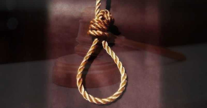 الإعدام للمتهمة الأولى: إسدال الستار على قضية القتل المروعة في بهلاء