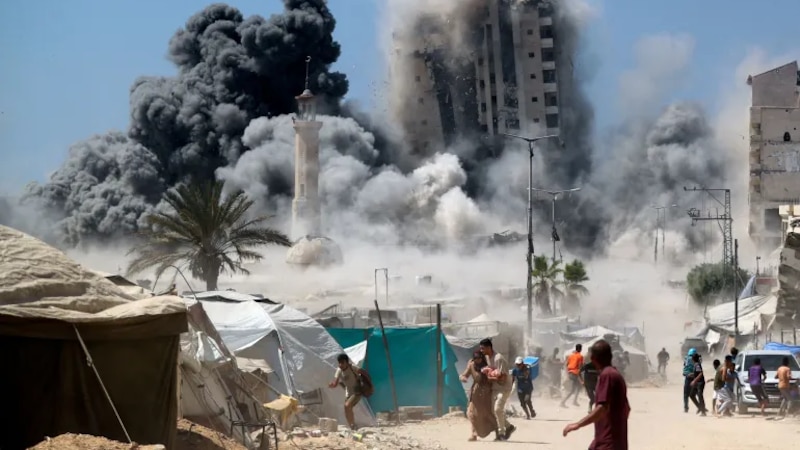 الفوسفور الأبيض والركام السام: الغارديان تكشف الوجه الخفي للحرب على غزة