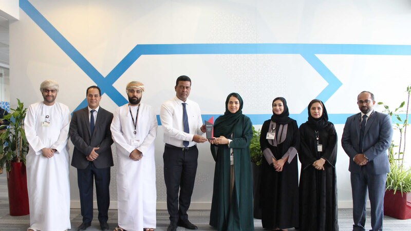 بنك مسقط يتوّج بجائزة الخدمات المصرفية المبتكرة للشركات لعام 2023