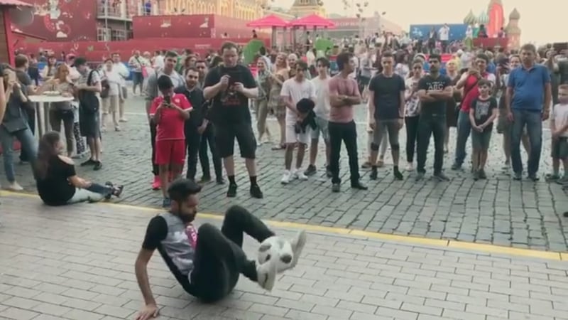 مهارات عُمانية في موسكو الروسية.. وصاحبها يروي الحكاية