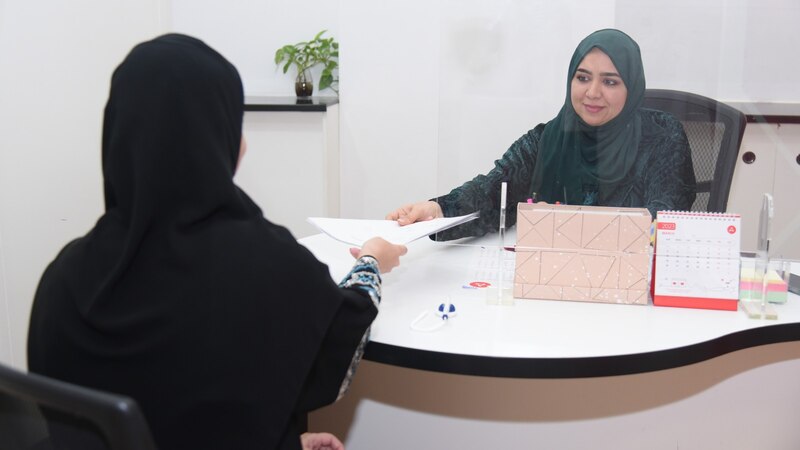 تزامنا مع يوم المرأة العمانيّة: بنك مسقط يحتفي بإسهامات الموظّفات في دعم مسيرته الناجحة ويؤكد أهمية أدوارهنّ في خدمة المجتمع