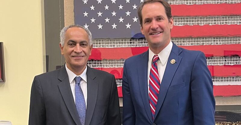 برلماني أمريكي يشكر الشراكات العمانية مع بلاده