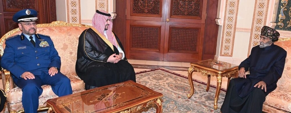 بالصور: شاهد الإطلالات البهية لجلالة السلطان في عام 2019