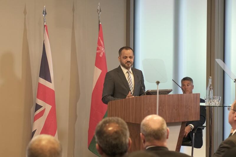 بهدف الترويج وجذب الاستثمارات البريطانية: بورصة لندن تستضيف ندوة “استثمر في عُمان”