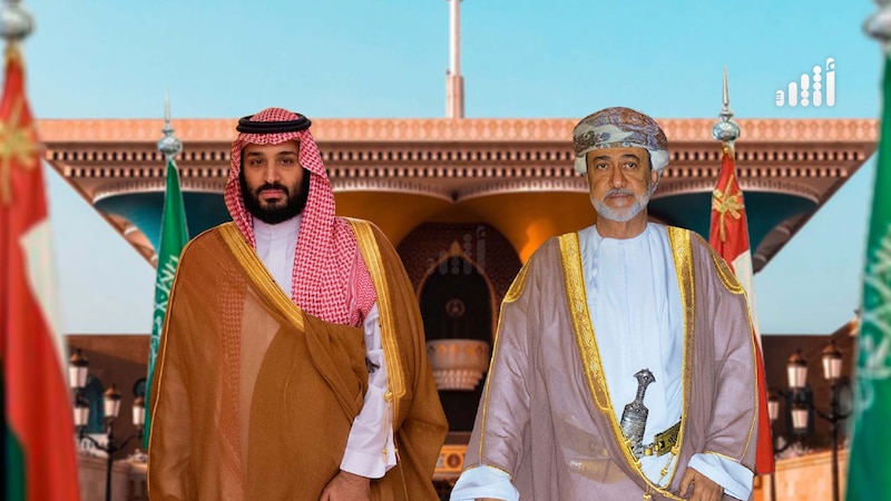جلالة السلطان في مقدمة مستقبلي الأمير محمد بن سلمان