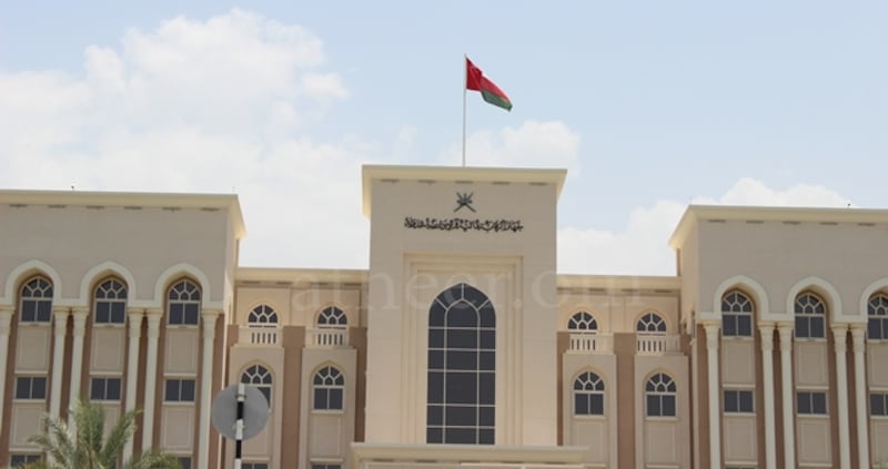 أنت تستطيع الإبلاغ عن الفساد بهذه الوسائل