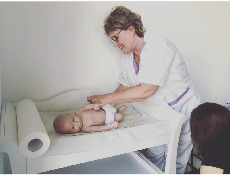 ثقافة الاعتناء بالأم والطفل تخفِّض عمليات الولادة الجراحية