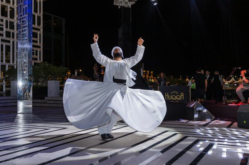 افتتاح رسمي لمطعم  (HuQQa)  في الموج مسقط