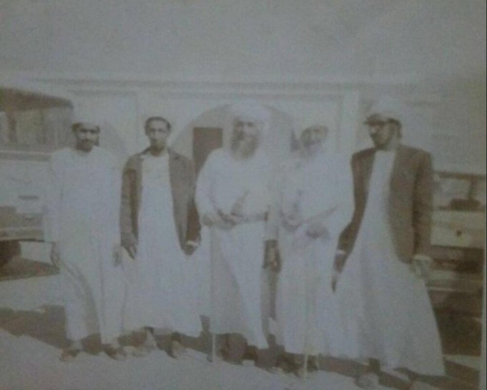 شيخ عماني معاصر برع في علم الميراث