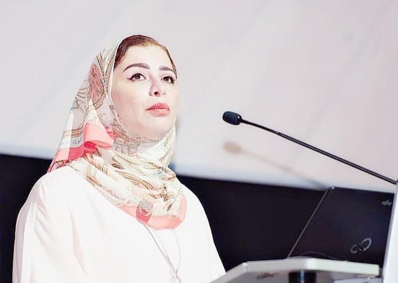 نعمة الكندية تكتب: الأرواح تبعثُها الفيزياء؛ قراءةٌ في “كارما الذئب..فيزياء٢” لـ د. بدرية الشحي