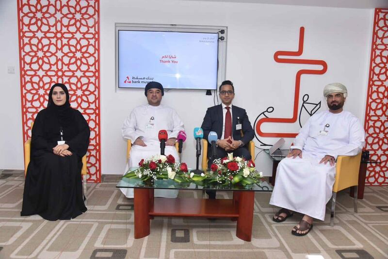 تزامنا مع اليوم العالمي لتجربة العملاء: بنك مسقط ينظم زيارة إعلامية للتعريف بأهمية مركز الاتصالات في تعزيز تجربة الزبائن