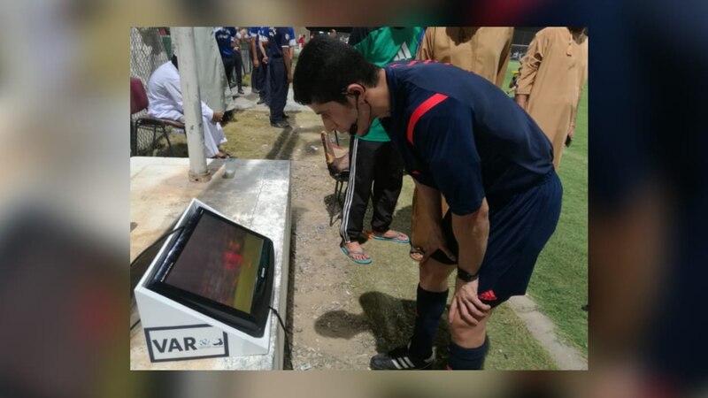 ردود فعل إيجابية بعد تطبيق تقنية “الفار” في السلطنة ومسؤول عنها يوضح