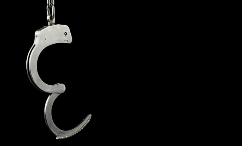 ماذا يعني الإفراج تحت شرط كعقوبة بديلة؟ 