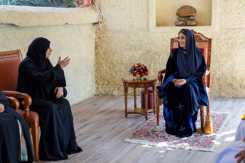 بالصور: السيدة الجليلة تزور البريمي