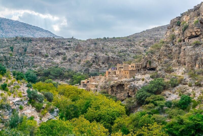 وجهتان عمانيتان ضمن أشهر 9 عجائب طبيعية في الشرق الأوسط