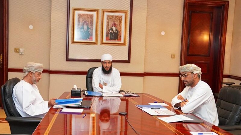 الشيخ كهلان يترأس اجتماع الهيئة العليا للرقابة الشرعية بالبنك المركزي