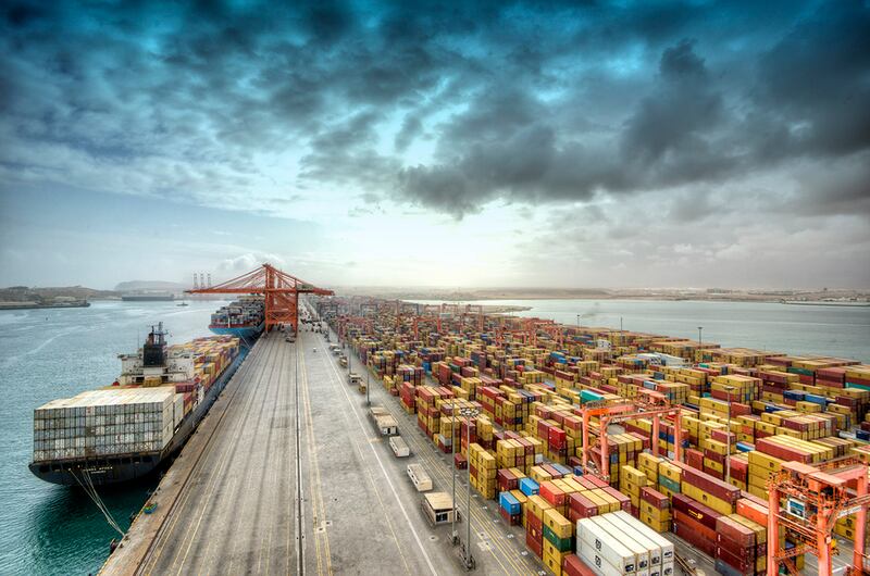 بنهاية العام: أكثر من 5 آلاف مواطن سيتوظفون في قطاعي النقل واللوجستيات وتقنية المعلومات