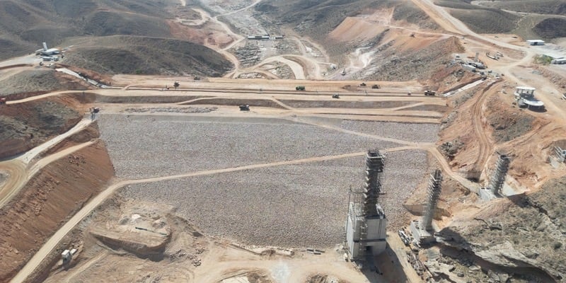 ثاني أكبر السدود العُمانية يقترب من الجاهزية؛ إليك هذه المعلومات عنه