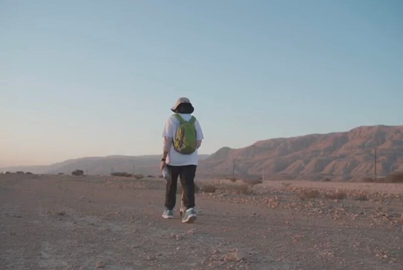 ” درب بيئة” مبادرة من مسقط إلى صلالة مشيًا على الأقدام