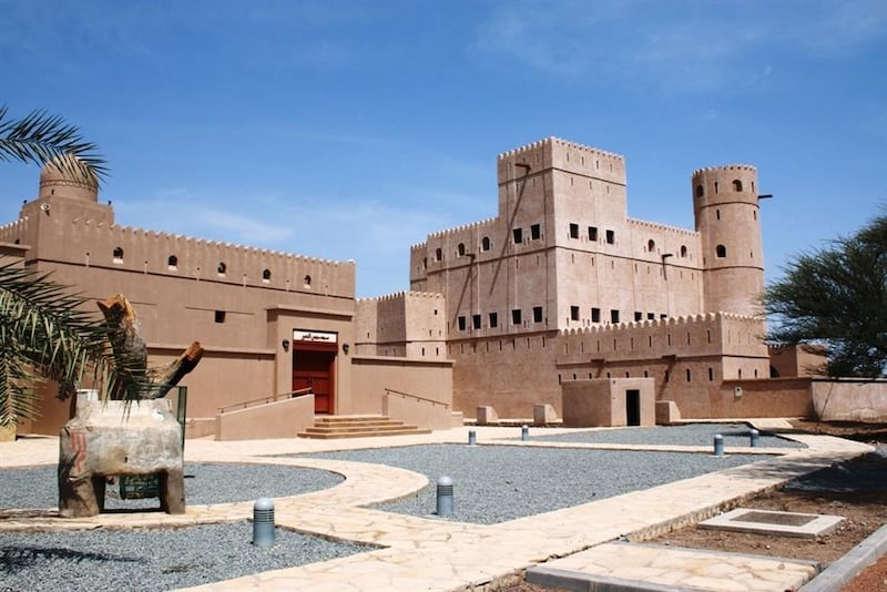 تعرف على الحصن الذي بناه ابن الإمام أحمد بن سعيد