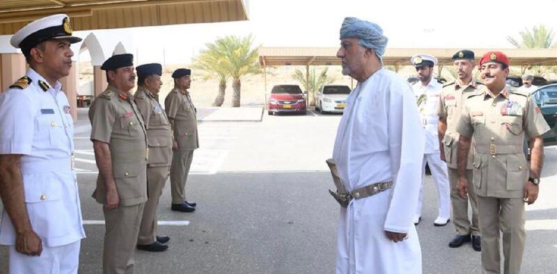 سمو السيد شهاب يزور الخدمات الطبية للقوات المسلحة