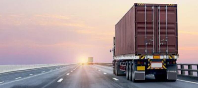 تعاون عماني-سعودي في النقل البري والجوي