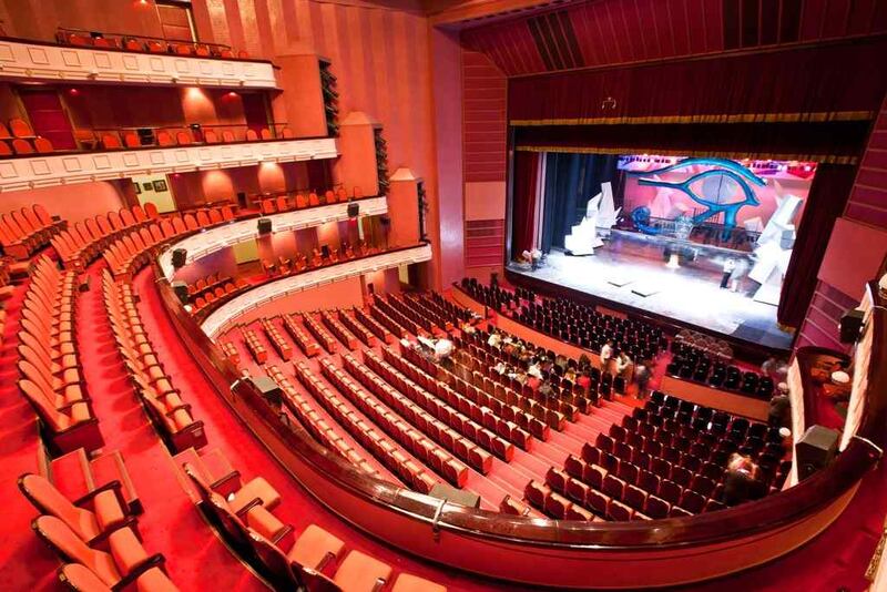 اليوم: عرض مسرحي عماني في دار الأوبرا المصرية