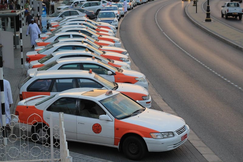 قريبًا: عدادات في سيارات الأجرة و”النقل” توضح التفاصيل