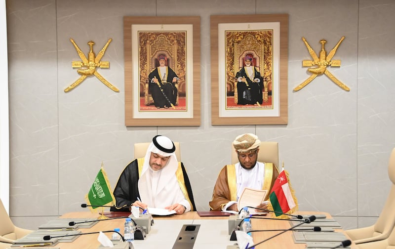 خطوة نوعية: اعتماد شهادة المنشأ بين عُمان والسعودية تعزز التكامل الصناعي