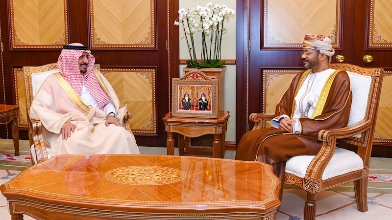 رسالة إلى جلالة السلطان من الملك سلمان