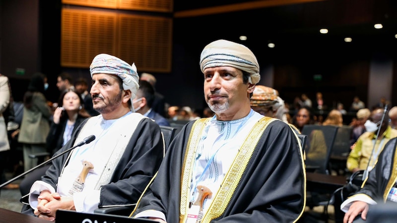 سلطنة عمان تطرح فرص الاستثمار في إنتاج الهيدروجين الأخضر