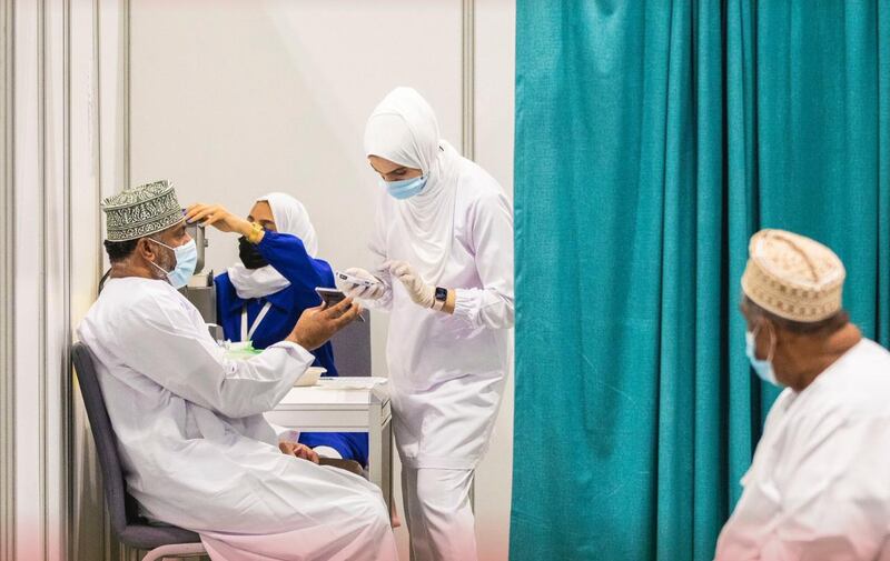 نقل التحصين من مركز المعارض إلى المراكز الصحية