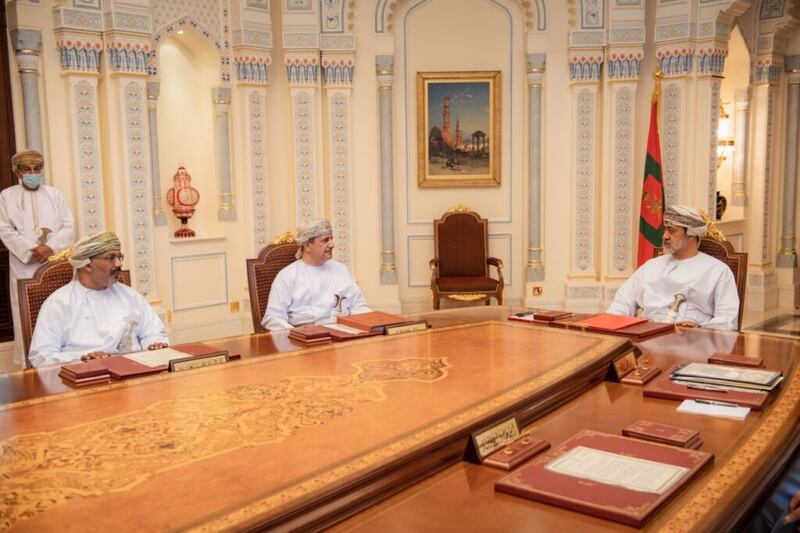 جلالة السلطان يترأس اجتماع اللجنة الرئيسية لـ “التوازن المالي”