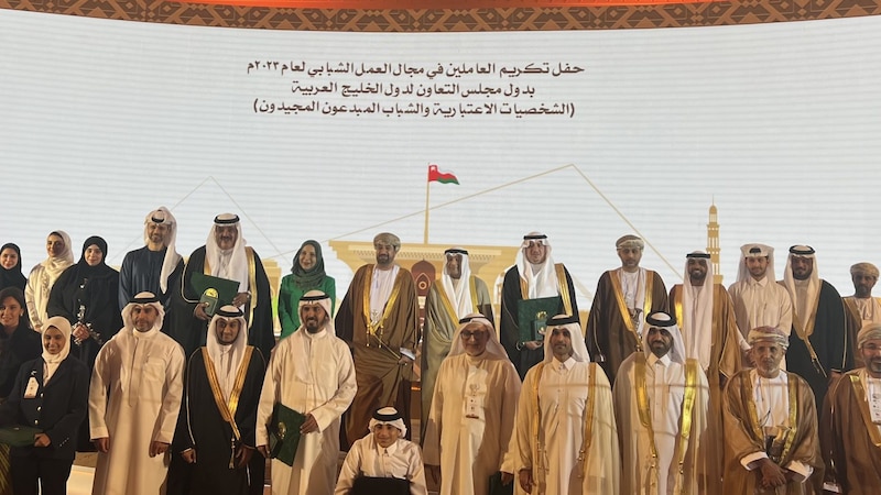 برعاية وزير الديوان: مكرّمون في العمل الشبابي يتحدثون عن إنجازاتهم