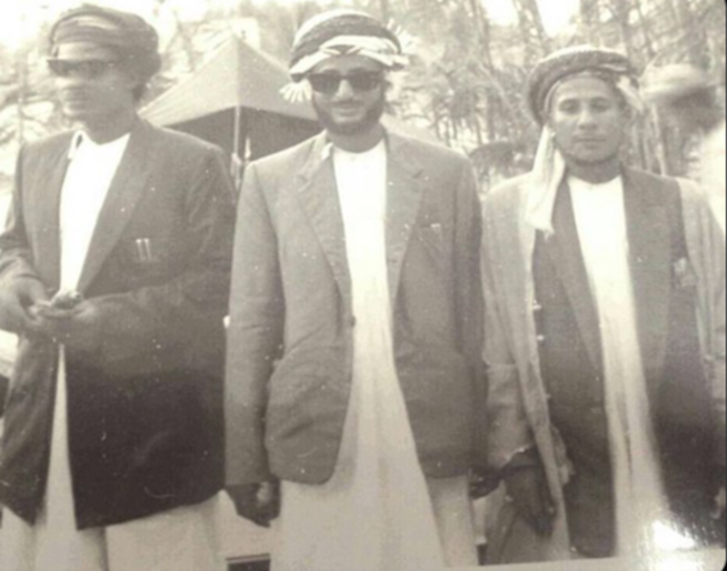 الأساتذة عمر العيدروس، وعامر بن أحمد بن بخيت الشنفري، وربيع الشُّجيبي. نقلًا عن حساب البارق الشرقي @salalah2019 ·