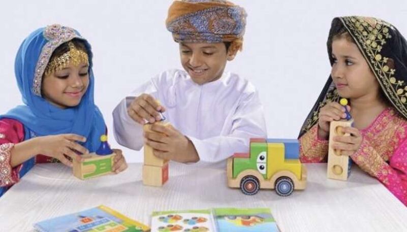 بالأرقام: تقرير أممي يشيد بجهود السلطنة في رعاية الطفولة