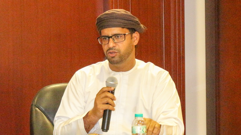 “العمانية للكتاب والأدباء” تنظم قراءة في مجموعتين شعريتين