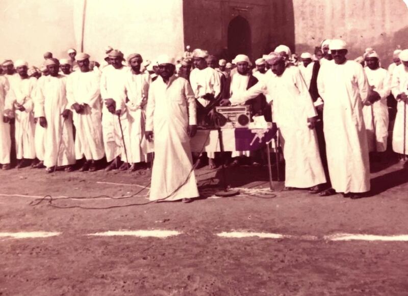 سعودي تعلّق قلبه بسلطنة عُمان فألّف فيها كتابًا؛ فما قصته؟