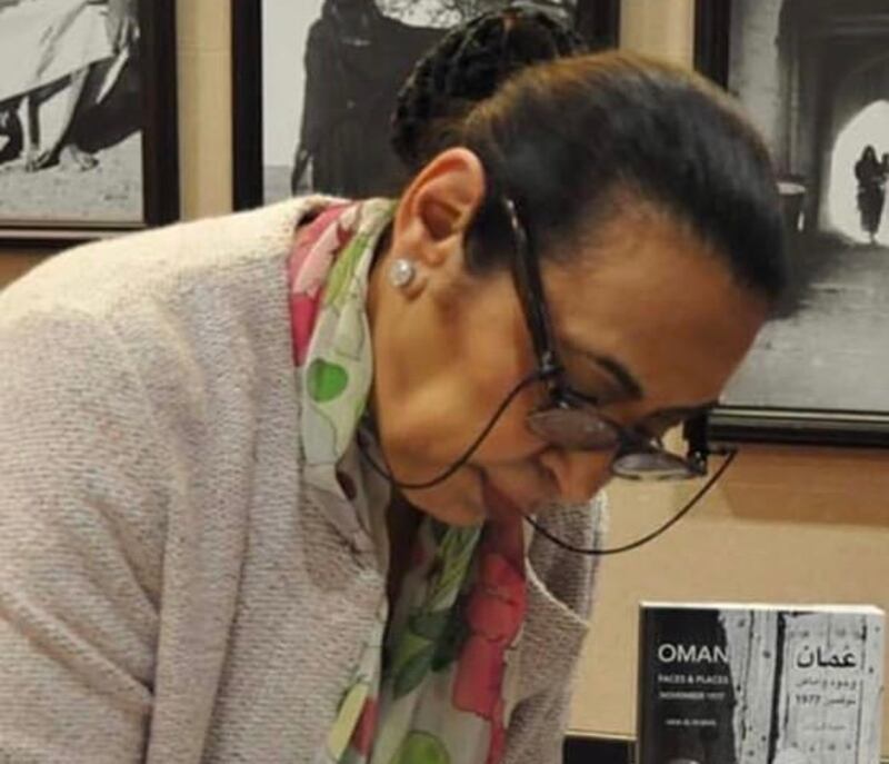 الشيخ حمود السيابي يكتب عن رحيل عايدة الرواس